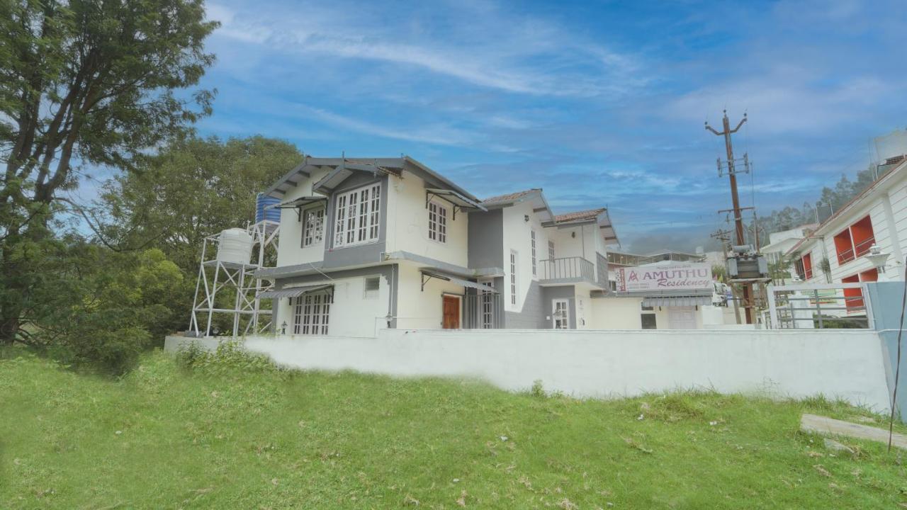 Amuthu Residency Hotell Ooty Exteriör bild