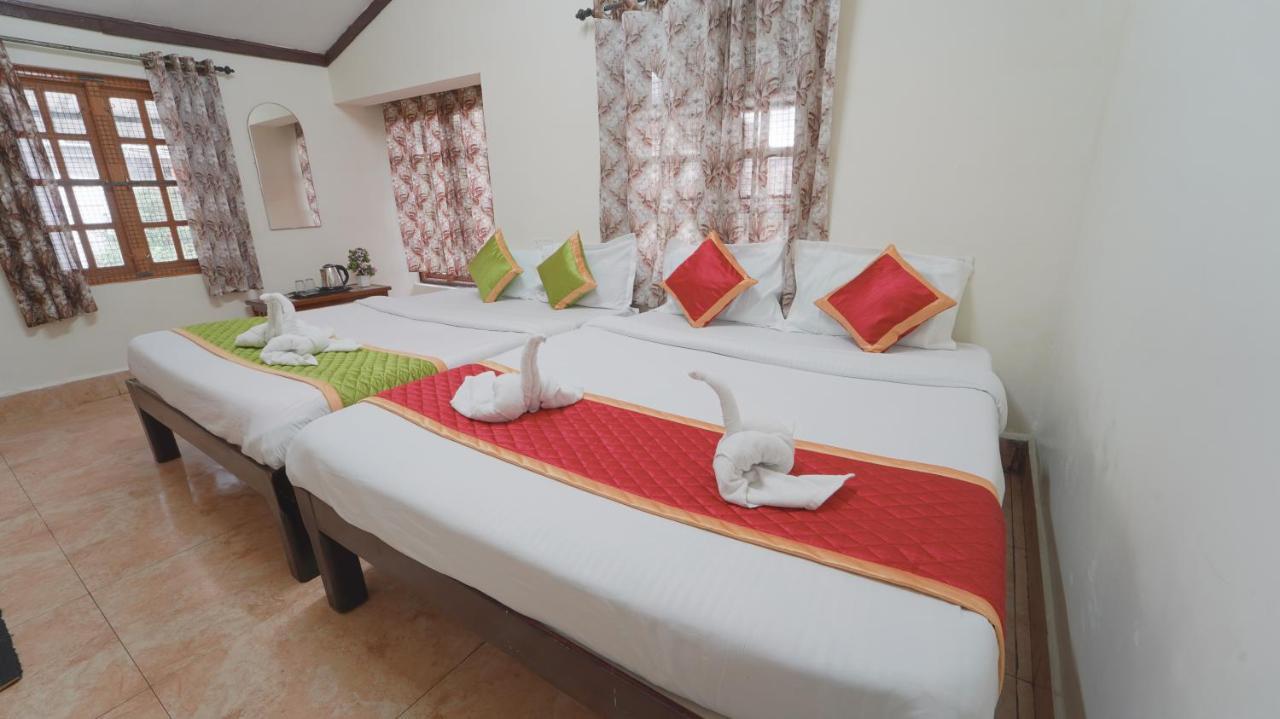Amuthu Residency Hotell Ooty Exteriör bild