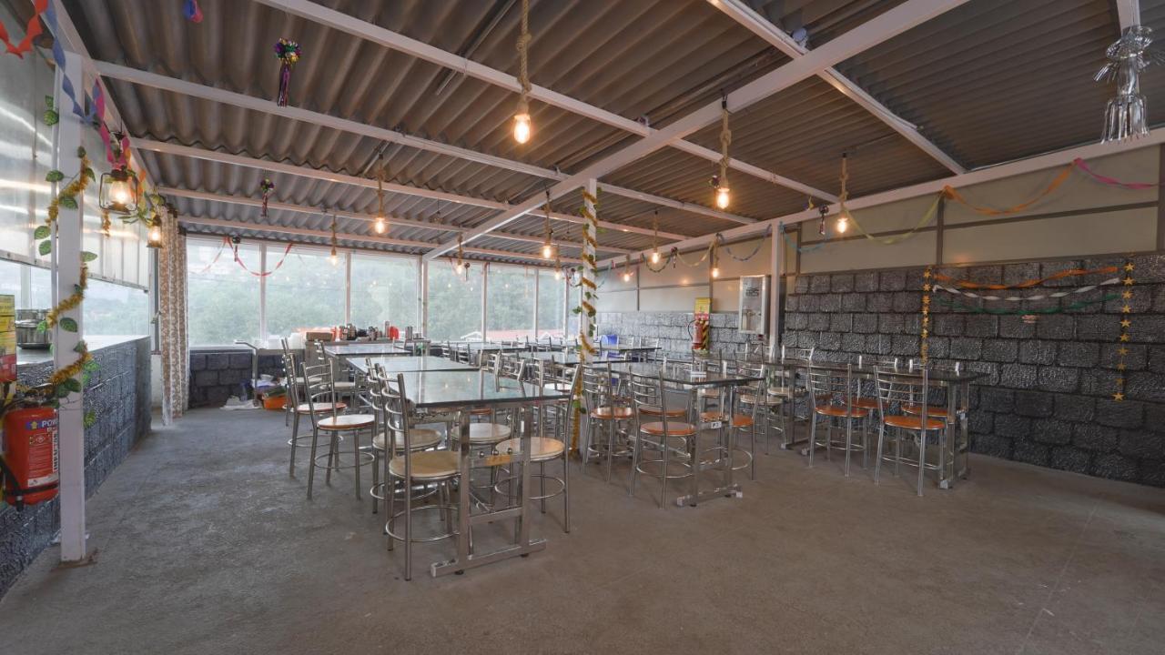 Amuthu Residency Hotell Ooty Exteriör bild